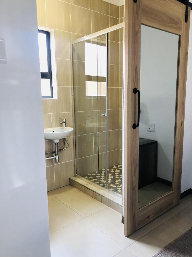 Tranquility Guesthouse Standerton Екстериор снимка