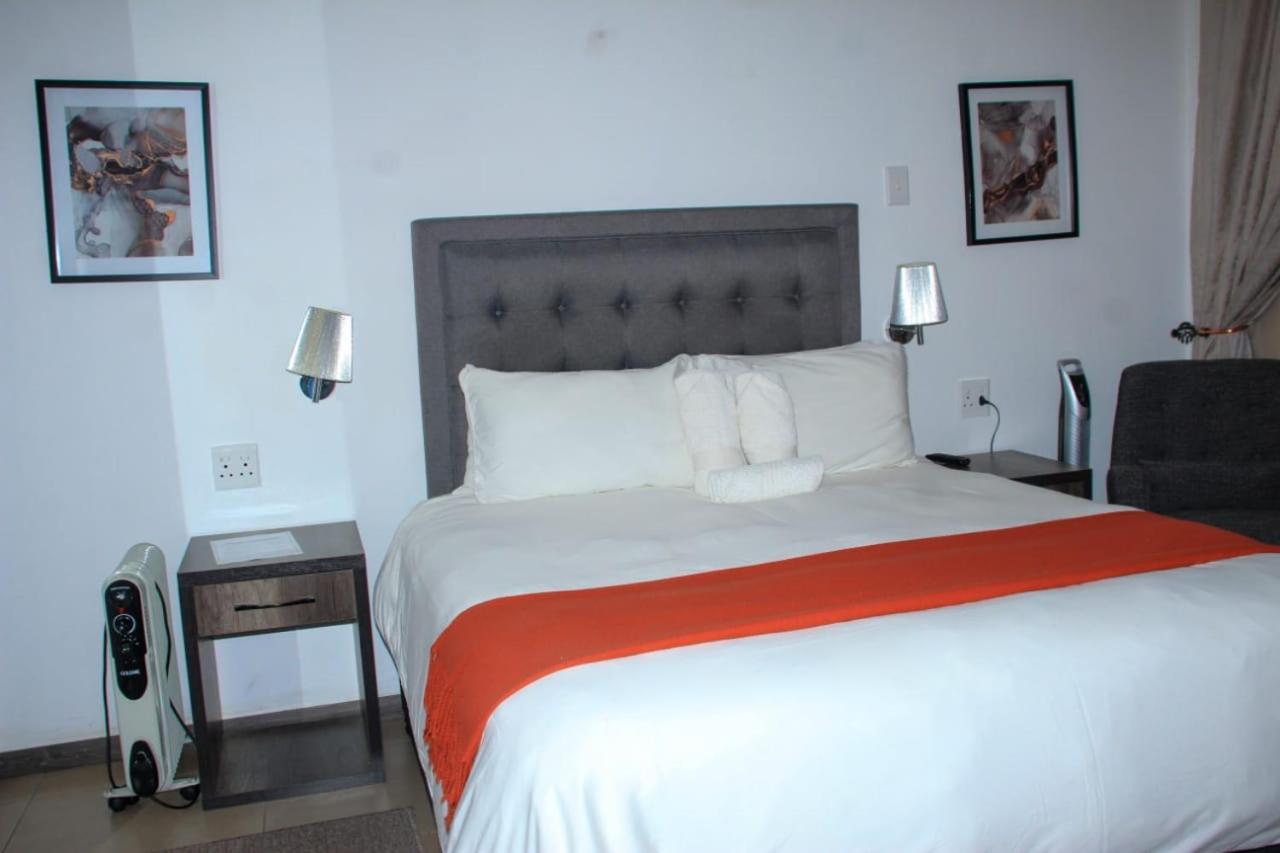 Tranquility Guesthouse Standerton Екстериор снимка