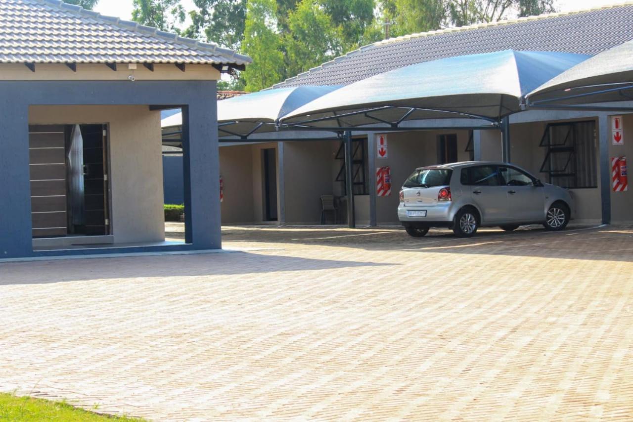 Tranquility Guesthouse Standerton Екстериор снимка