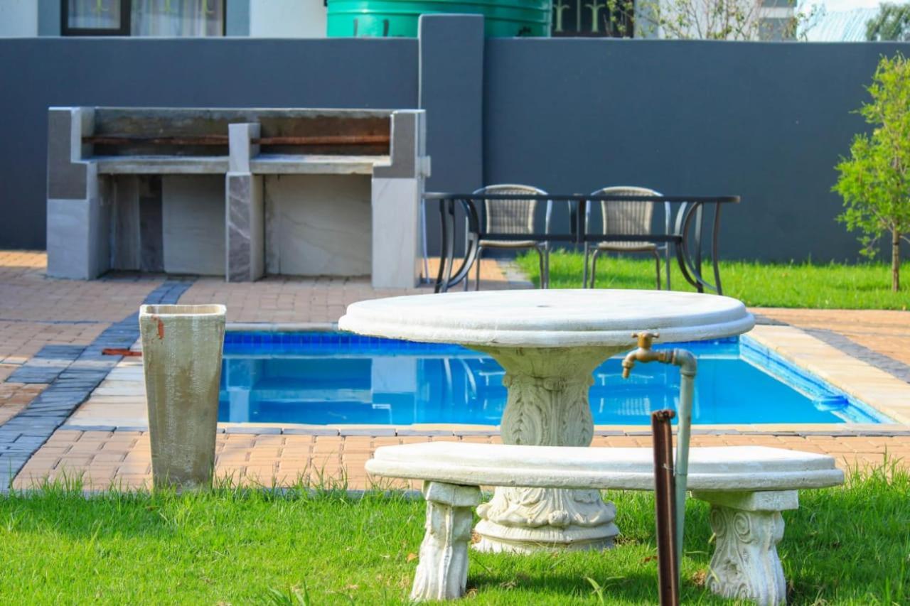 Tranquility Guesthouse Standerton Екстериор снимка